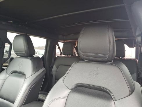 Used 2024 Ford Bronco Black Diamond image 21