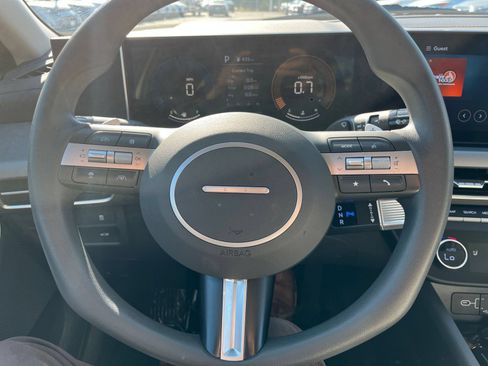 Used 2025 Hyundai Sonata SEL FWD image 29