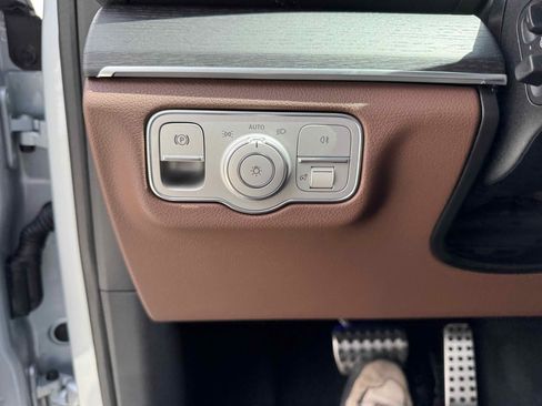 New 2025 Mercedes-Benz GLS 450 4MATIC image 24