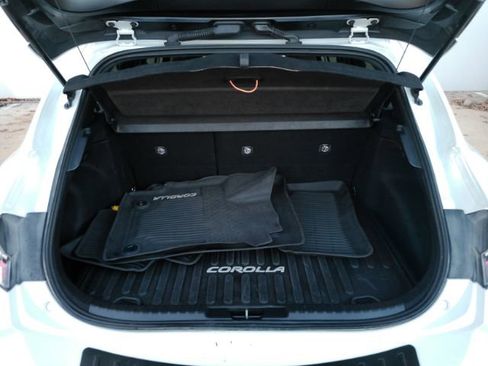 Used 2022 Toyota Corolla SE image 25