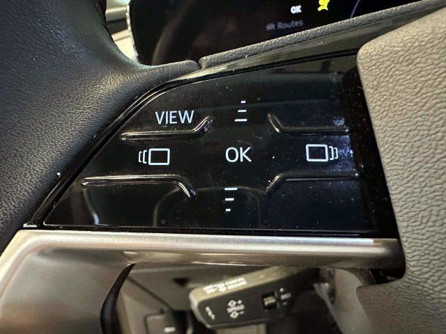 Used 2025 Audi Q6 e-tron Premium w/ Convenience Package AWD/4WD image 30