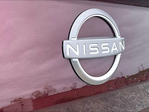 Used 2024 Nissan Altima 2.5 SV FWD image 31
