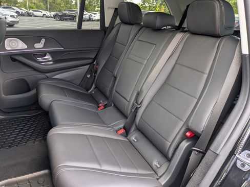 New 2026 Mercedes-Benz GLS 450 450 image 33