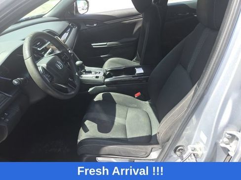 Used 2019 Honda Civic EX image 9