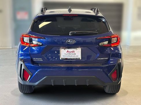 Used 2024 Subaru Crosstrek 2.5i Limited AWD/4WD image 5