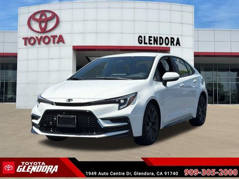 New 2026 Toyota Corolla SE FWD image 4