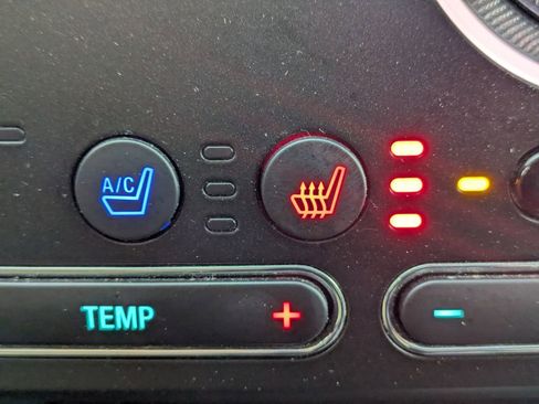 Used 2019 Ford Explorer Limited w/ Class III Trailer Tow Package image 21