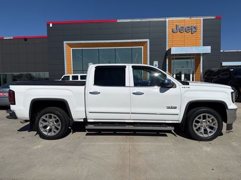 Used 2018 GMC Sierra 1500 SLT w/ Texas SLT Premium Package image 8