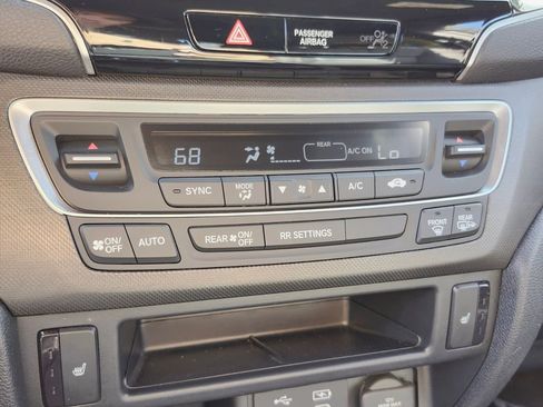 Certified 2024 Honda Passport TrailSport image 24