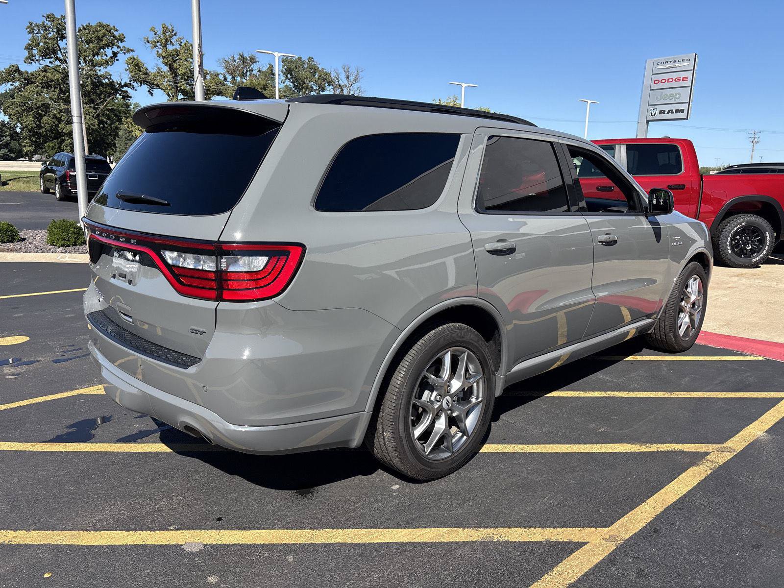 Used 2026 Dodge Durango GT AWD/4WD image 5