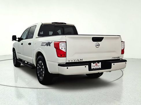 Used 2018 Nissan Titan PRO-4X AWD/4WD image 6