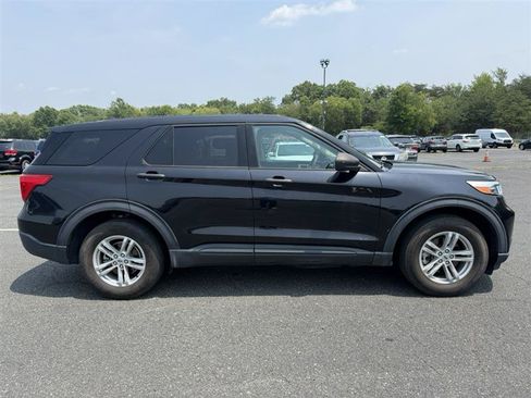 Used 2022 Ford Explorer 4WD image 6