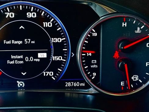 Used 2025 Chevrolet Blazer RS FWD image 20