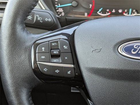 Used 2021 Ford Escape SEL image 28