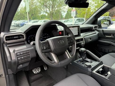 Certified 2025 Toyota Tacoma TRD Sport AWD/4WD image 12