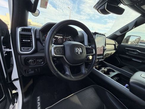 Used 2023 RAM 1500 Laramie AWD/4WD image 18