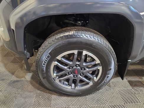 Used 2024 Toyota Tacoma TRD Sport w/ TRD Sport Upgrade Package AWD/4WD image 19