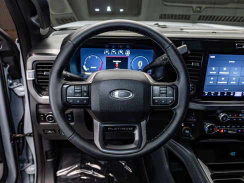 Used 2026 Ford F250 Platinum image 16