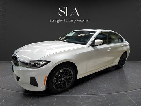 Used 2025 BMW 330i xDrive Sedan AWD/4WD image 9