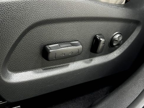 Used 2017 Hyundai Santa Fe SE image 14