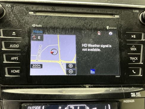 Used 2016 Toyota Prius V 5dr Wgn Five image 17