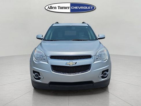 Used 2011 Chevrolet Equinox LT FWD image 2