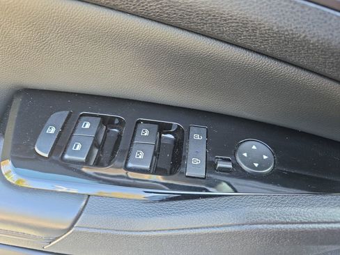 Used 2024 Kia Sportage EX image 29