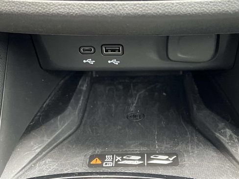 Used 2025 Buick Envista Sport Touring w/ Convenience I Package image 31