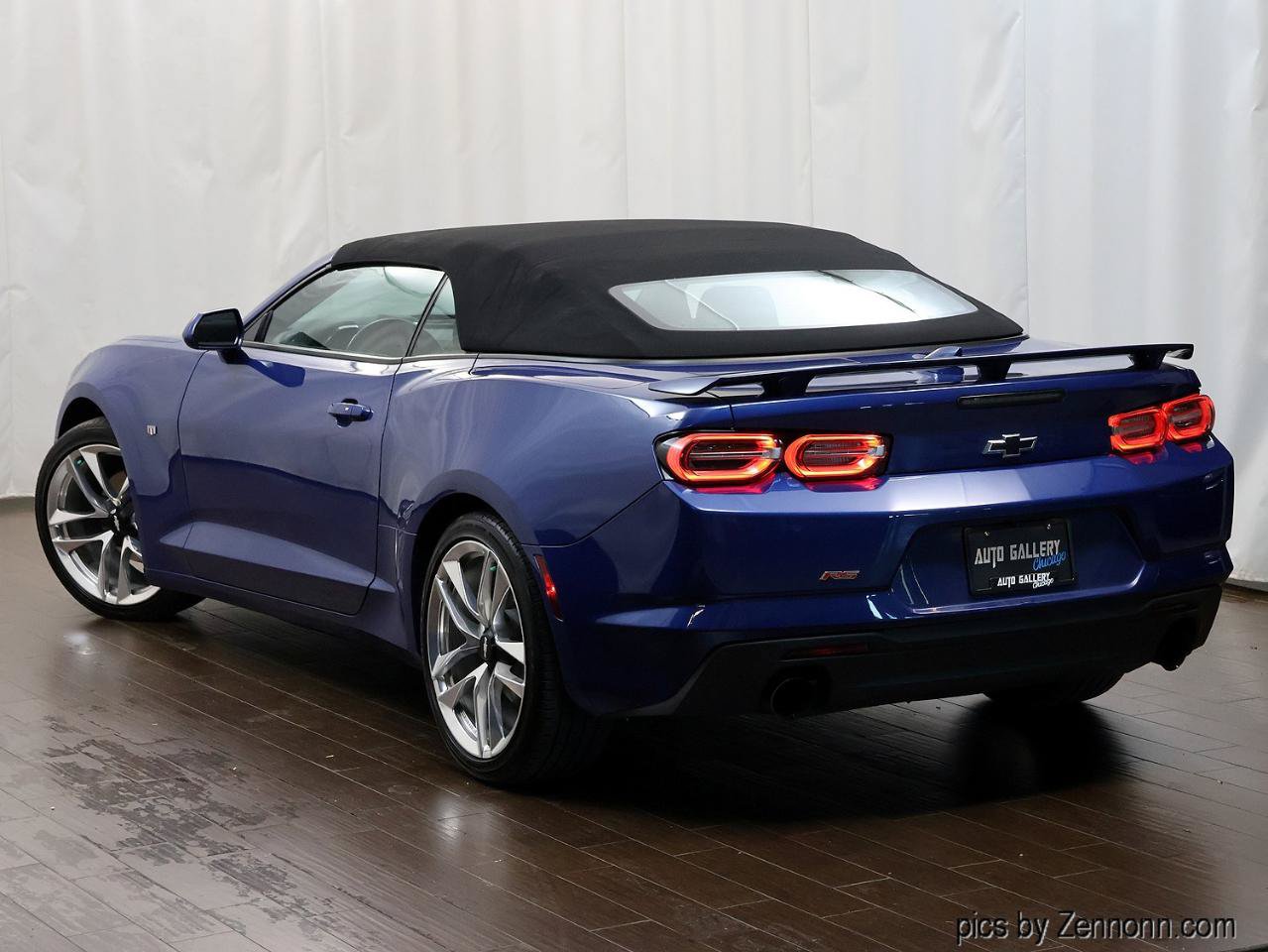 Used 2020 Chevrolet Camaro LT w/ RS Package RWD image 10