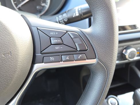 New 2025 Nissan Versa SV image 23