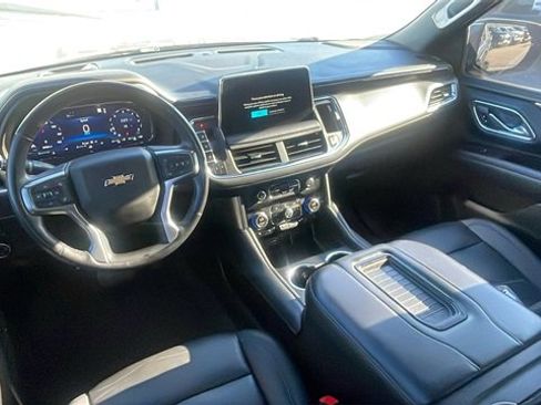 Used 2022 Chevrolet Tahoe LT w/ Luxury Package image 14