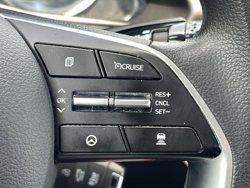 Used 2023 Hyundai Sonata SE FWD image 23