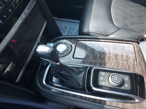 Used 2023 Nissan Armada Platinum w/ Captain's Chairs Package RWD image 28