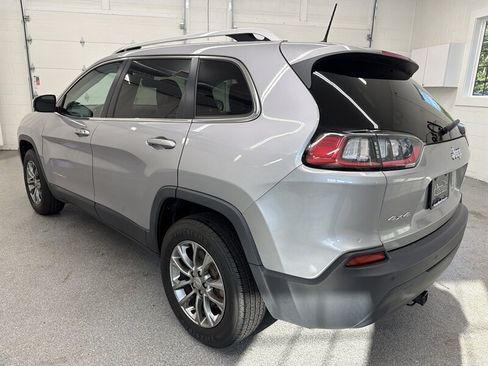 Used 2020 Jeep Cherokee Latitude Plus w/ Comfort/Convenience Group AWD/4WD image 7