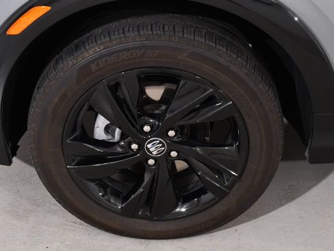 Used 2025 Buick Encore GX Sport Touring w/ Advanced Technology Package AWD/4WD image 24