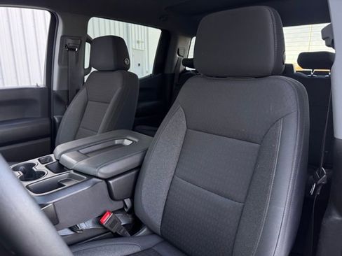 Used 2024 Chevrolet Silverado 1500 Custom image 22