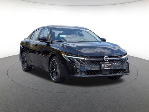New 2026 Nissan Sentra SR FWD image 3