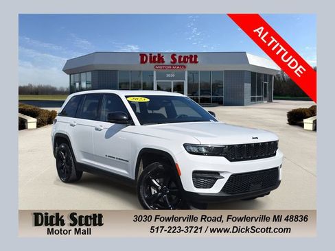 Certified 2023 Jeep Grand Cherokee Altitude image 1