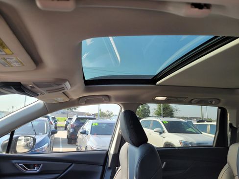 New 2025 Subaru Ascent Limited image 14