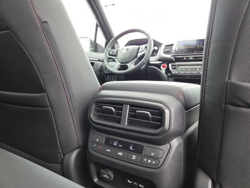 New 2026 Honda Ridgeline Black Edition image 24