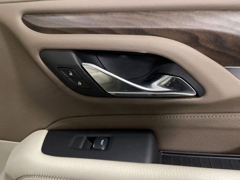 New 2024 GMC Yukon XL Denali w/ Advanced Technology Package image 38