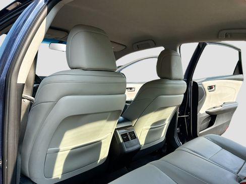 Used 2014 Toyota Avalon XLE FWD image 6