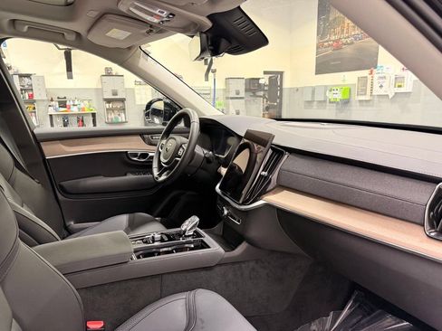 Used 2026 Volvo XC90 B6 Plus AWD/4WD image 29