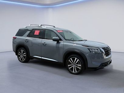 Certified 2025 Nissan Pathfinder Platinum w/ Cargo Package