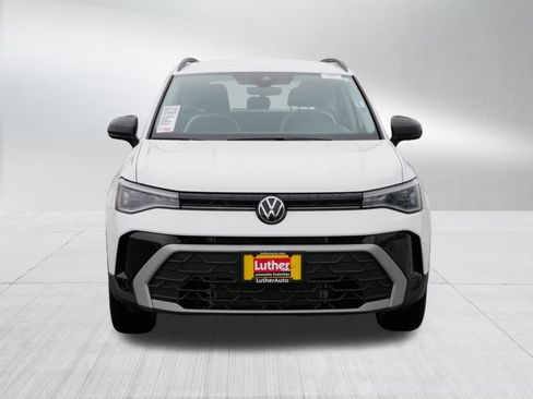 Certified 2025 Volkswagen Taos S image 2