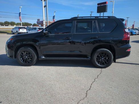 Used 2022 Lexus GX 460 image 5