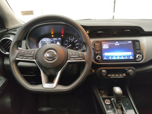Used 2021 Nissan Kicks SV FWD image 22