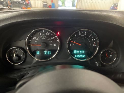 Used 2018 Jeep Wrangler Unlimited Sport S AWD/4WD image 20