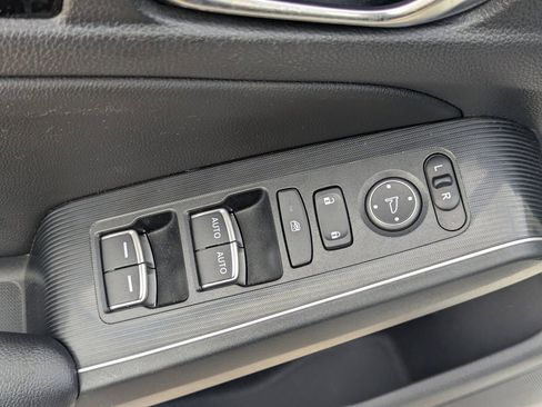 Used 2023 Honda Civic Touring image 22