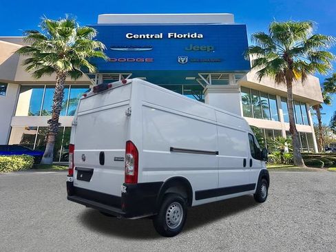 Used 2025 RAM ProMaster 2500 w/ Convenience Group FWD image 5